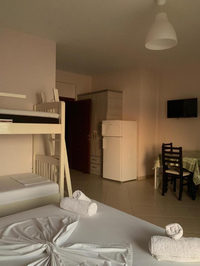 Vila Kea Sarande Ngoại thất bức ảnh