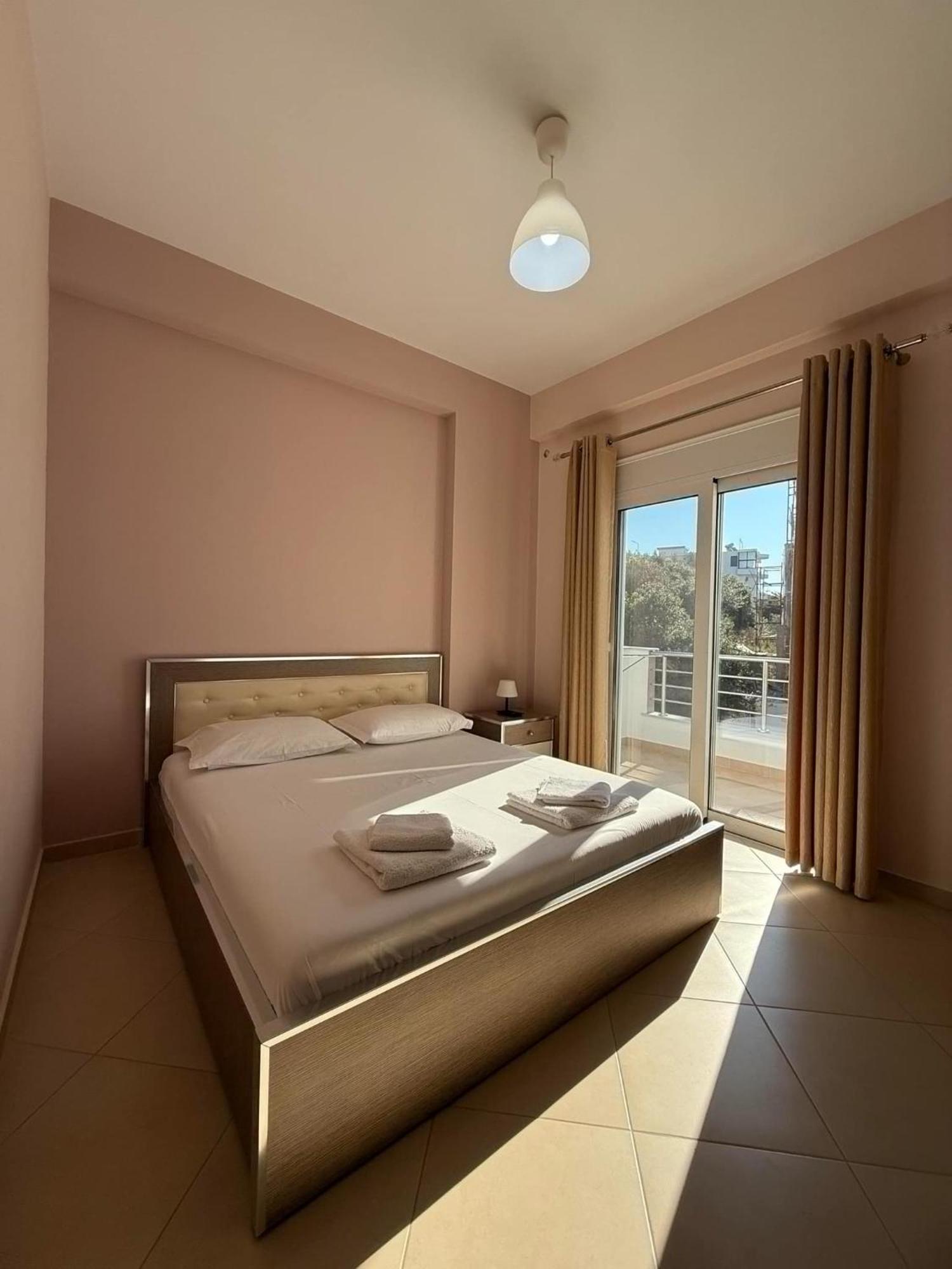 Vila Kea Sarande Ngoại thất bức ảnh