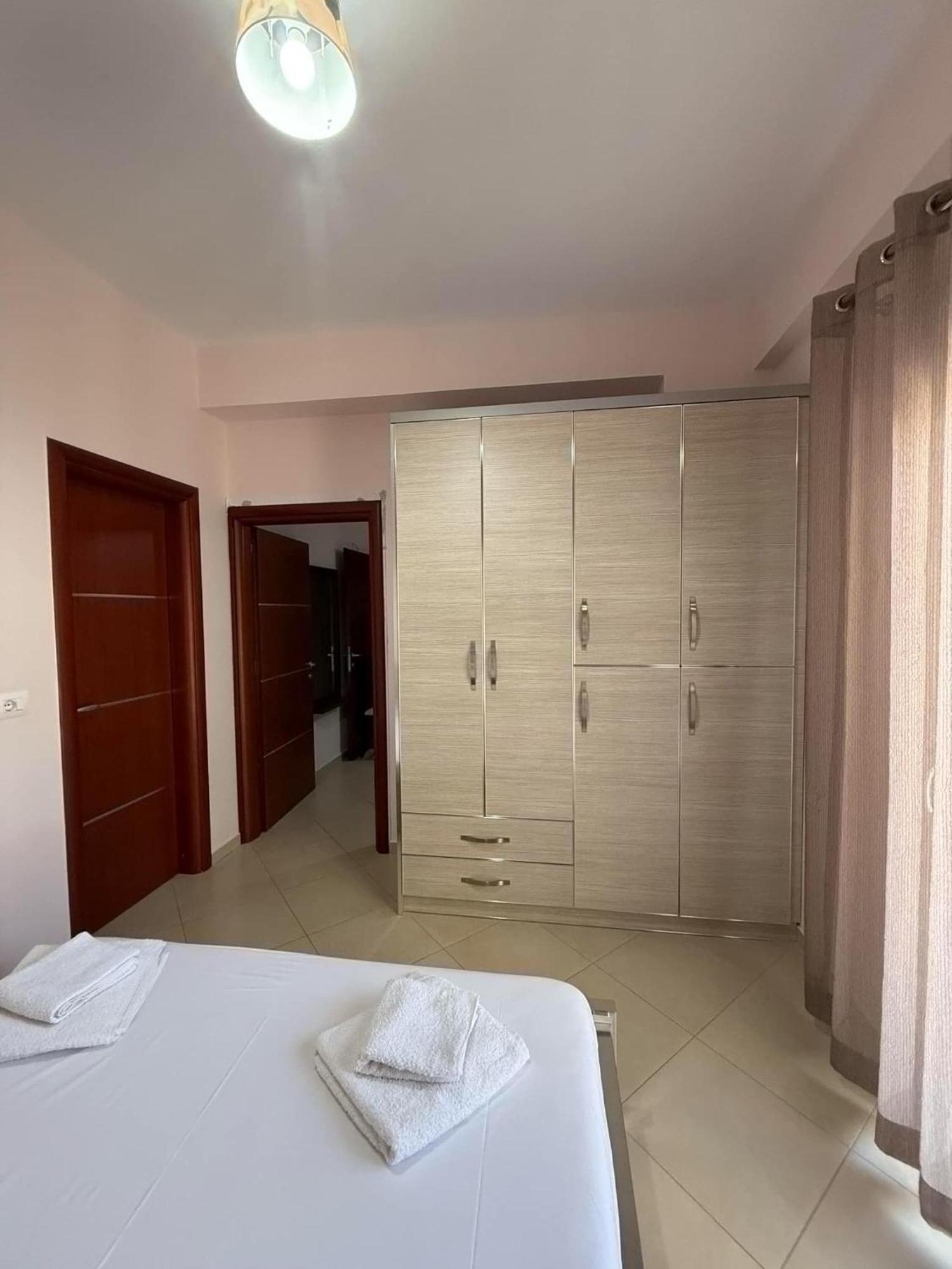 Vila Kea Sarande Ngoại thất bức ảnh