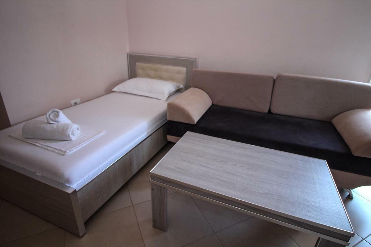 Vila Kea Sarande Ngoại thất bức ảnh